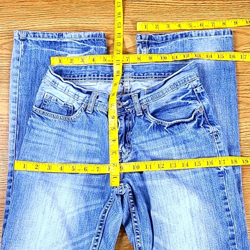 RECLAIM MENS 27x27 PRE-OWNED DISTRESSED STRIGHT BOOTCUT DENIM BLUE JEANS